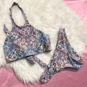 Beach Riot Swim - Beach Riot Patterned S Top and XS Bottom Swim Suit Beach Riot Swim - Beach Riot Patterned S Top and XS Bottom Swim Suit